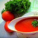 Ev yapımı domates ve ot sosu - pişirmeden tarif