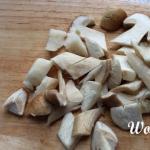 Гречана каша із білими грибами Гречана каша із замороженими білими грибами