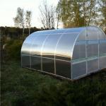 Inštalácia polykarbonátového skleníka: ako sa vyhnúť chybám pri montáži