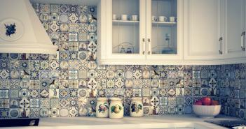 Mutfak duvarlarını dekore etmek için hangi malzemeler en iyisidir?